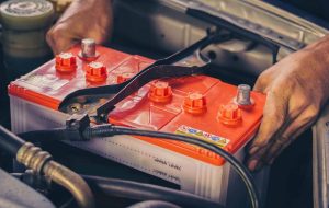 عیبیابی باتری خودرو